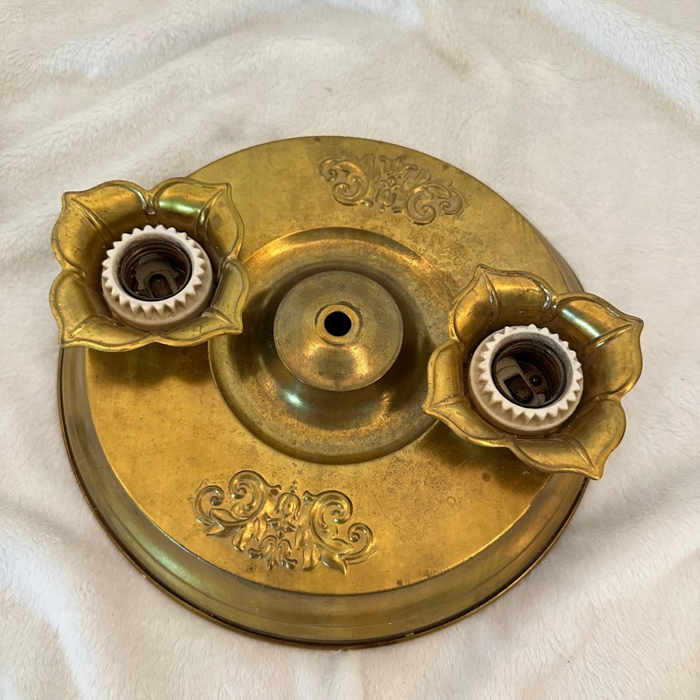 Vintage Unbranded Ceiling Light Fixture Base Gold Antique Brass 2-Light Ornate